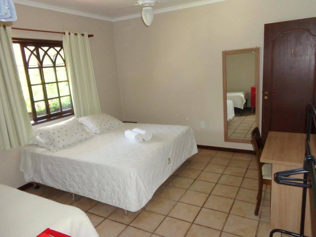 Pousada Casa Da Pedra Blumenau Extérieur photo